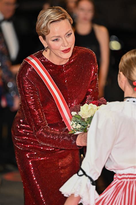 charlene di monaco vestito versace